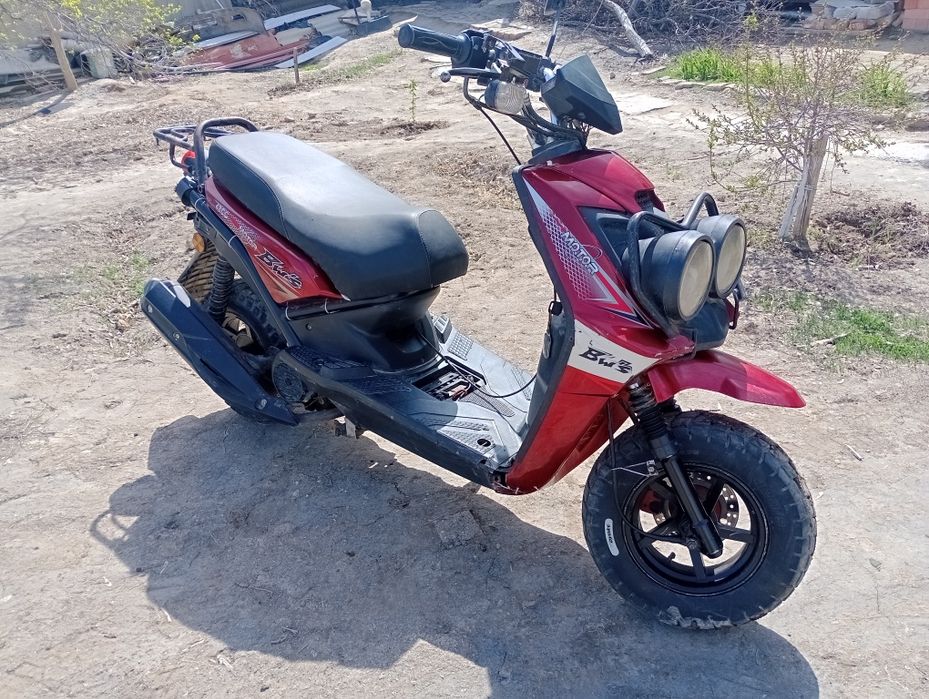 Скутер Ай-Ли Бумер