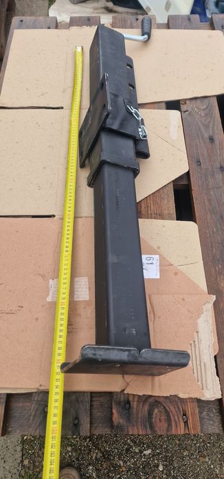 Picior sprijin remorca 7 tone pret 750 lei se poate trimite prin curie