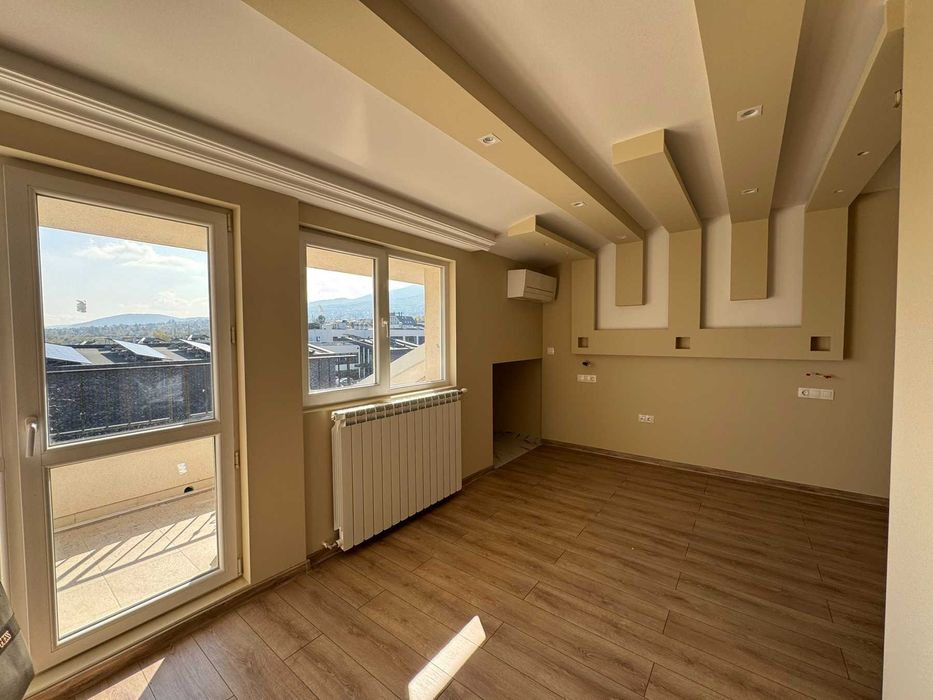 Дава се под наем Четиристаен апартамент в София, Драгалевци - 220 кв.м за 1296.42 € - Снимка #1