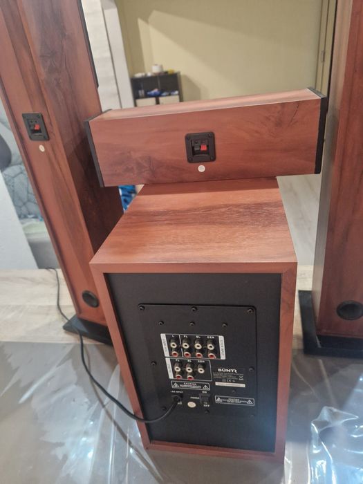 Vând home cinema Bunts