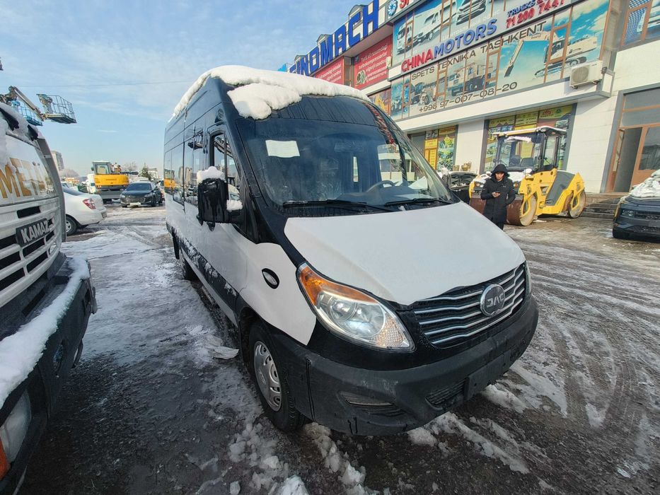 ЖАК Сунрай 15+1 мини бус