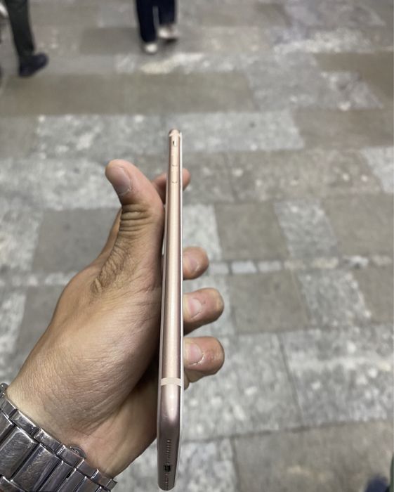 Iphone 8 plus 64 sirochna