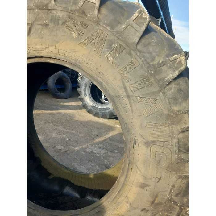 Cauciucuri 710/75R42 Alliance pentru Massey Ferguson, Case