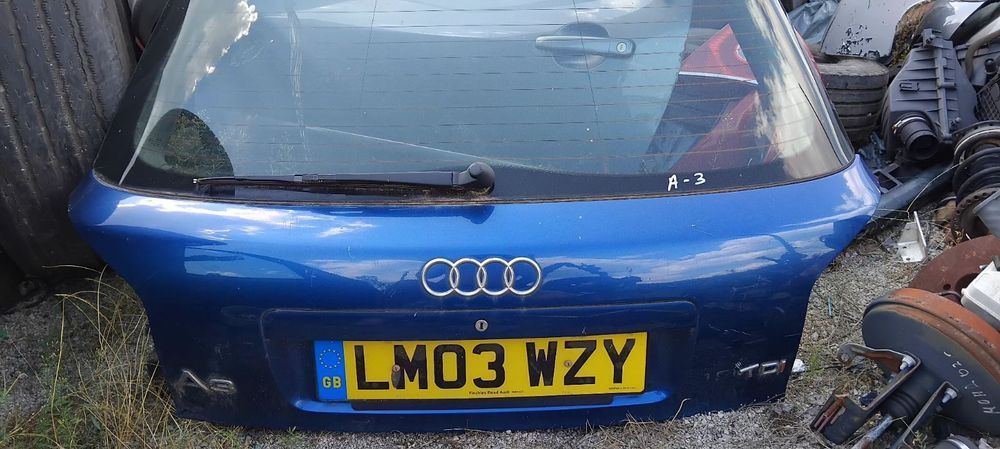 Врата на багажника за ауди А3 2002г