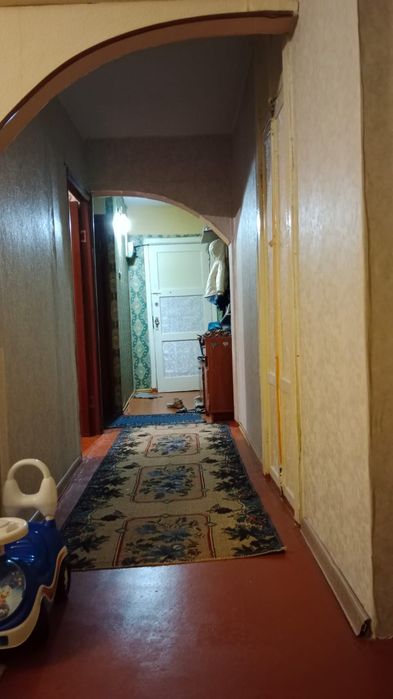 Продам 3-комнатную квартиру