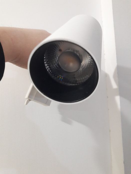 Спот передвижной без проводов