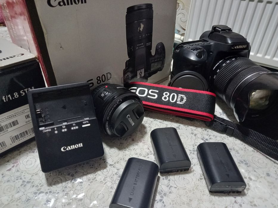 Canon 80 d holati klas 3ta batarika, 64 xotirachip,chixol remen (tasma