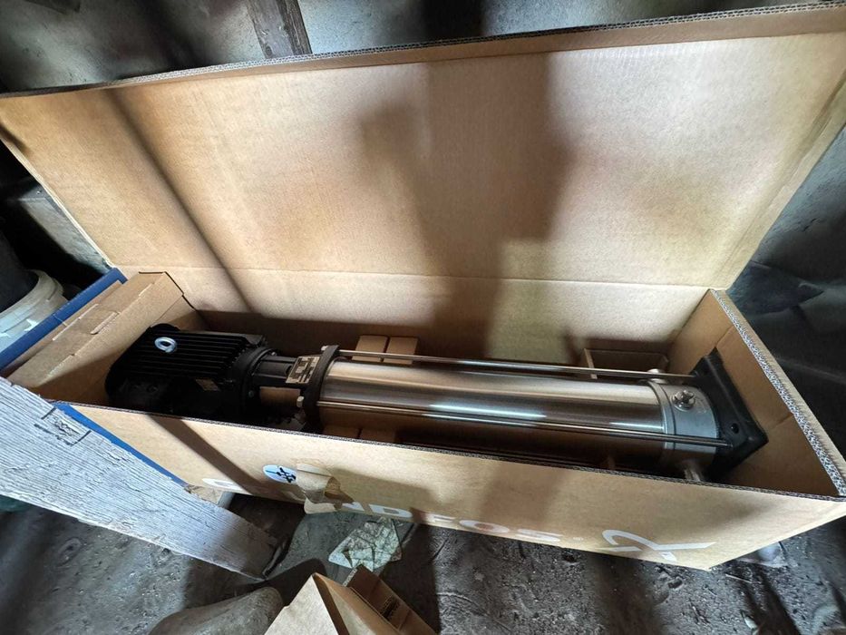 Насос Grundfos CRN 3-33