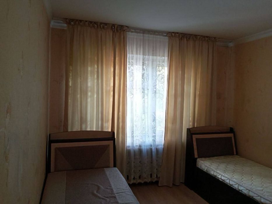 1 xonali uy sotiladi Gulobod