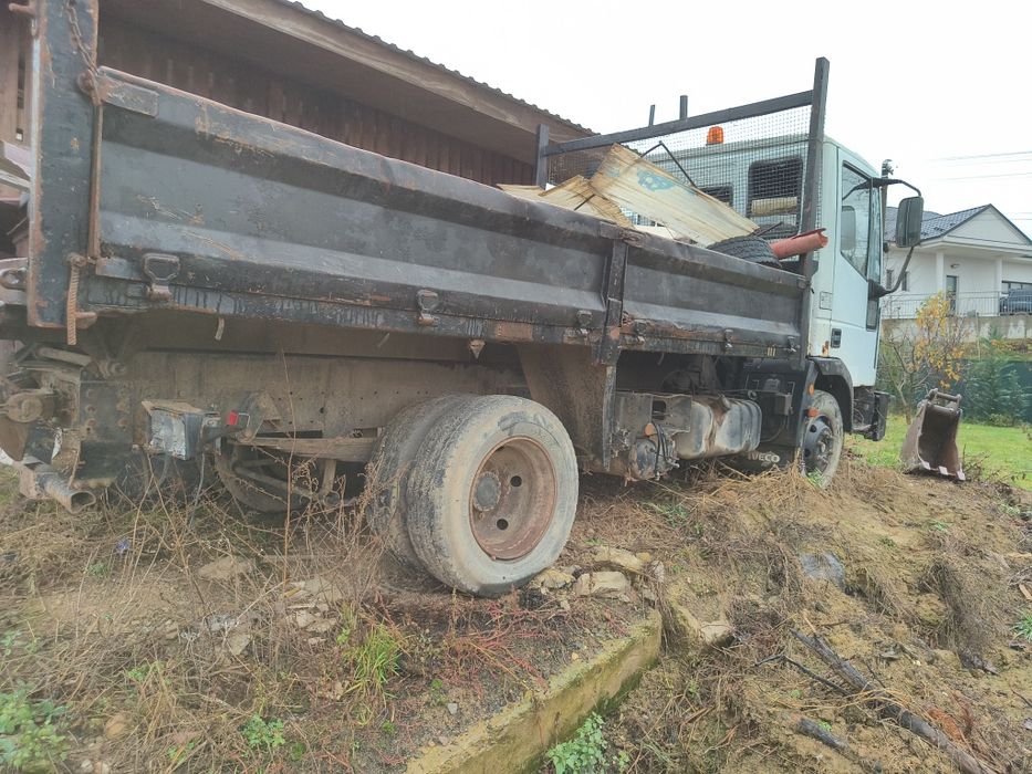 Iveco tector basculanta 2004