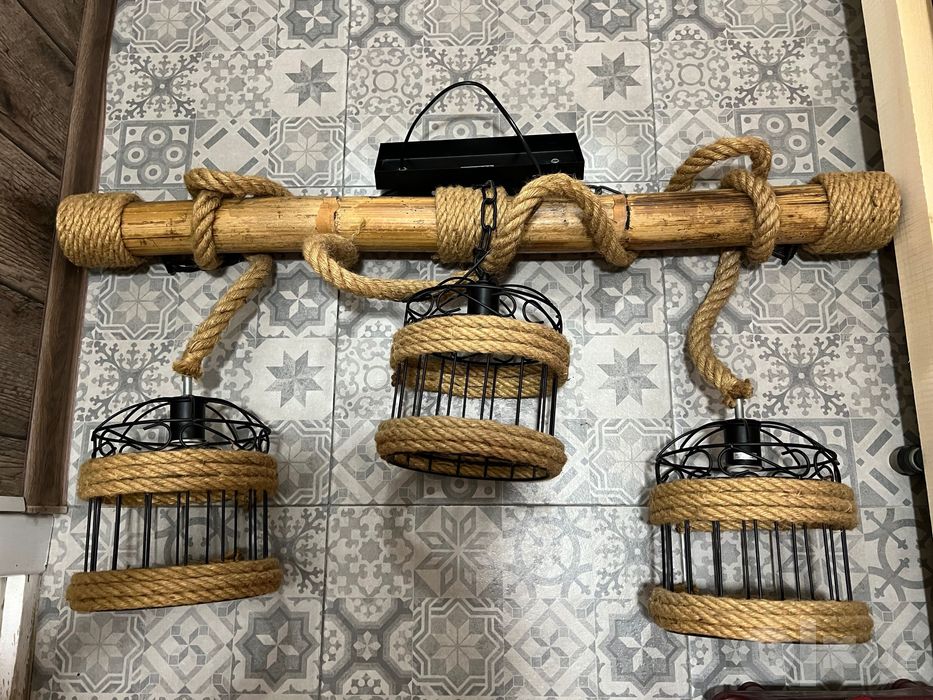 Люстра из бамбука стильная
