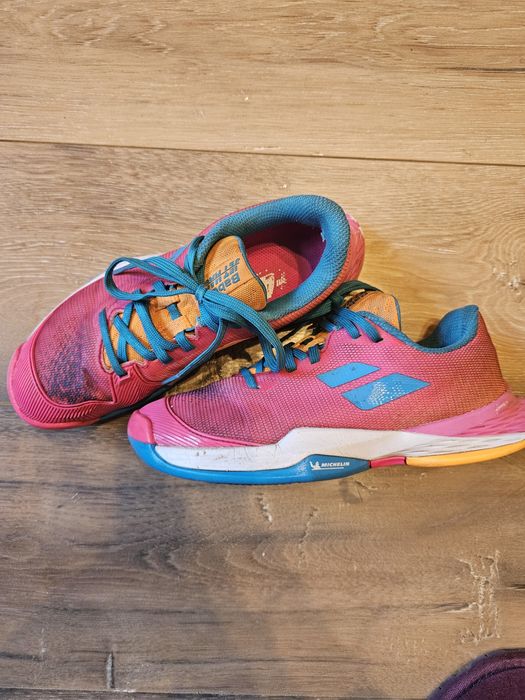 Детски маратонки/ обувки за тенис на BABOLAT номер 36 използвано