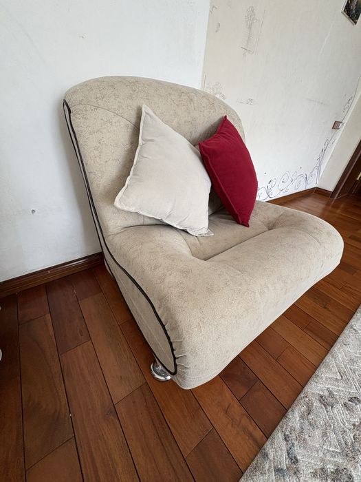 Диван и 2 кресла