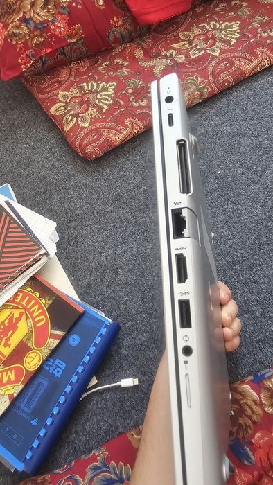 NOTBOOK HP CORE  I7  16 Aperativka  256 pamit