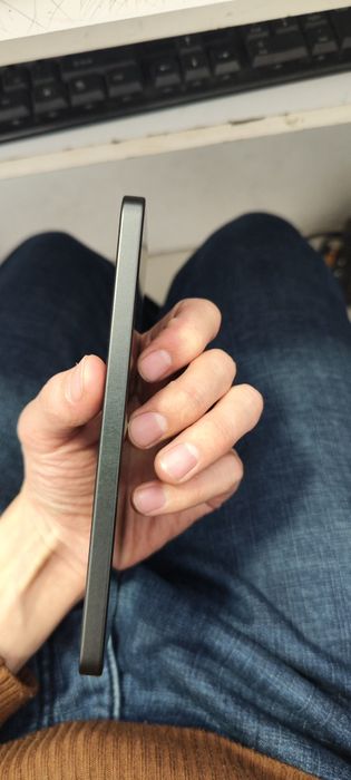 Redmi note 13.      8 256gb