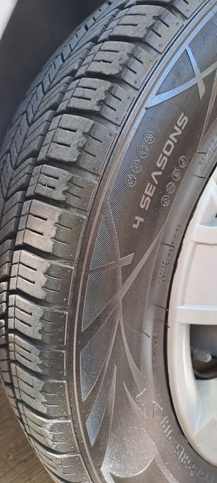 Шина сотилади   195×65R15 холати идеал