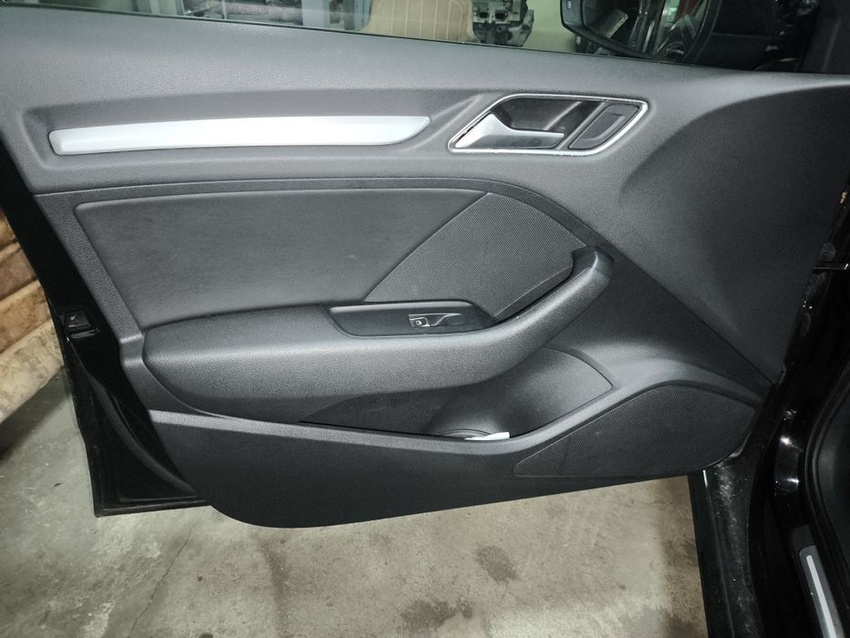 Кожен салон SLine за Audi A3 8v