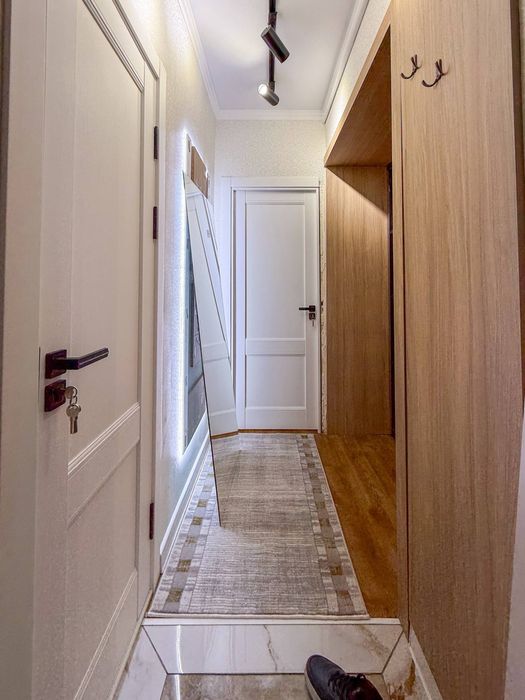 Новомосковская Ул. 1 ком /2/5 Евро