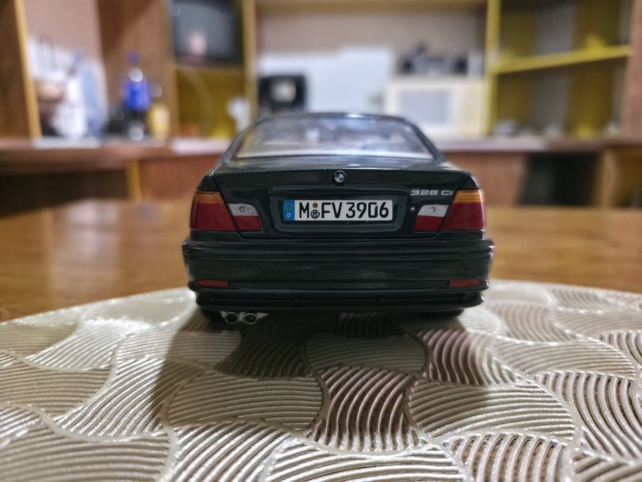 Macheta BMW 1/18  Kyosho