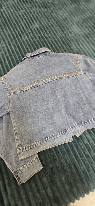 Продам новую костюмчик. Турция Жинсовка