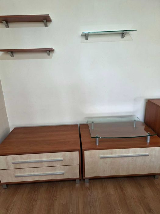 Продава се модулна секция за хол.