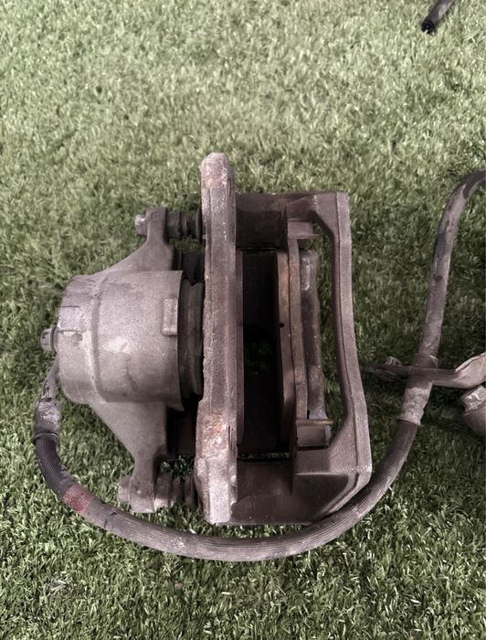 Суппорты тормозные Kia Optima 2016/2020 оригинал, привозные