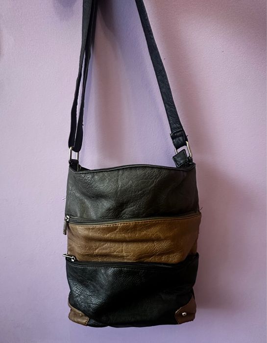 Дамски чанти - 30лв за всичките