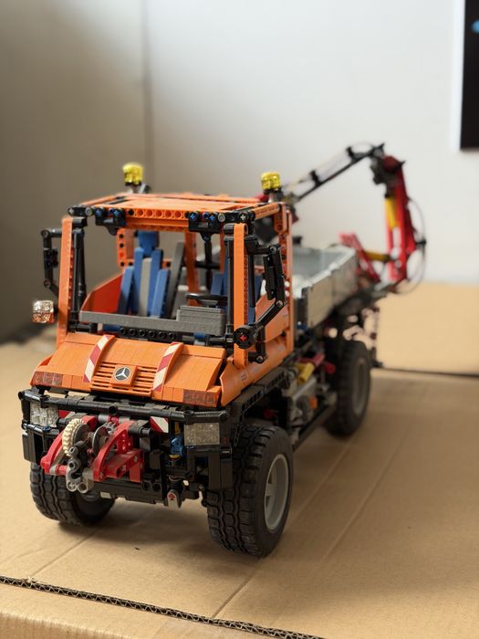Лего Камионче Техник 8110 Mercedes Benz U400 Lego Technik Мерцедес Бенз У400 Унимог