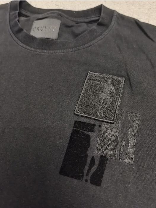 Тениска Cruyff, размер L