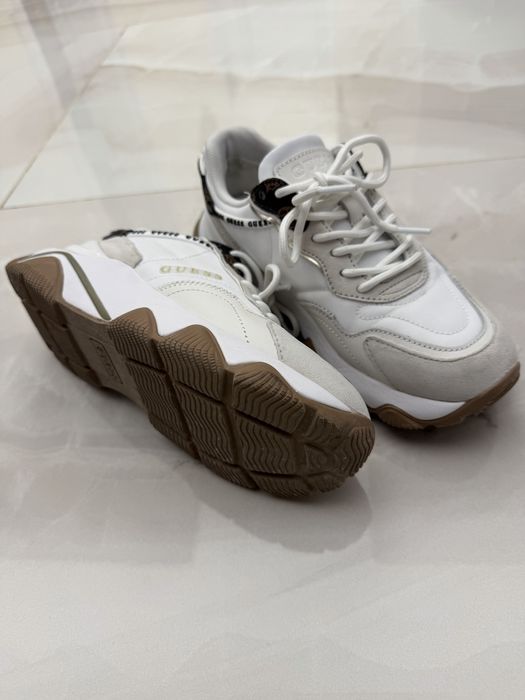 Маратонки Guess Micola