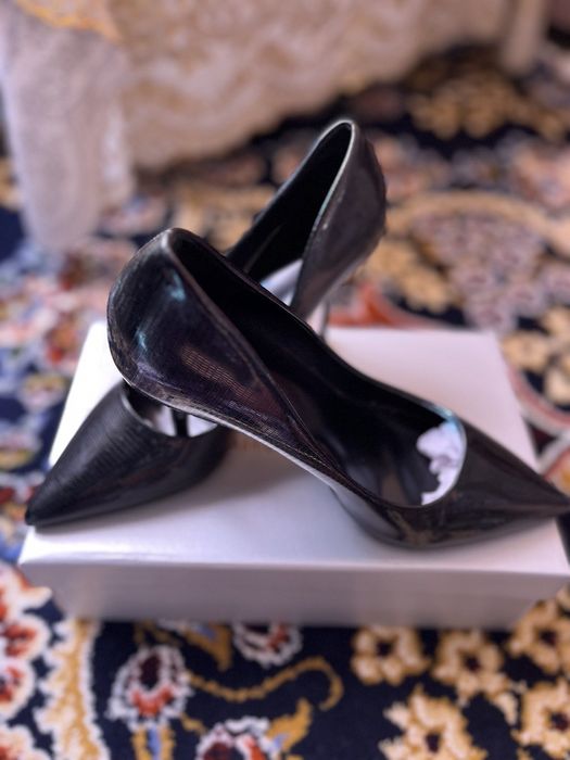 Klassicheskiy qora tufli