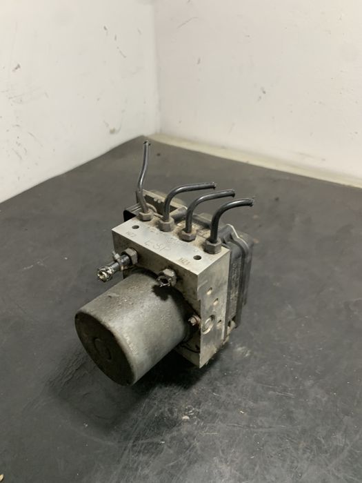 Pompa ABS Audi A5 2.7 TDI V6 8K0907379AE / 8K0614517CD