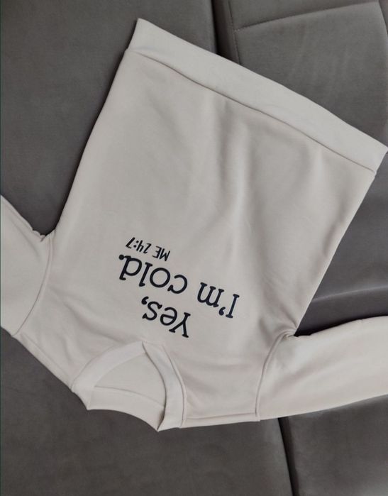 Продается кофта теплая