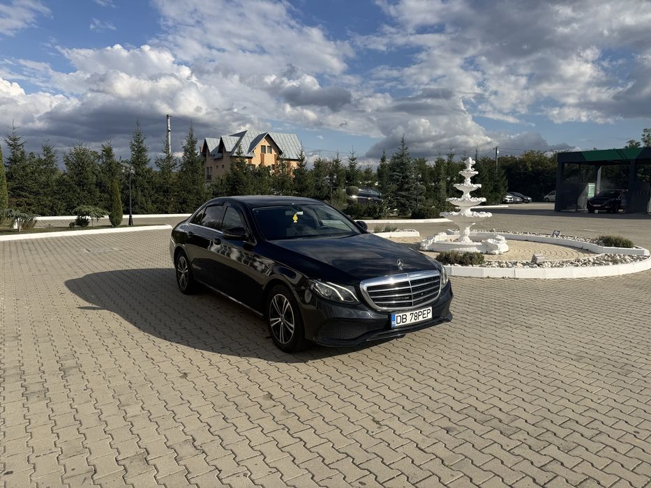 Mercedes E 200 an 2017 facelift  automat