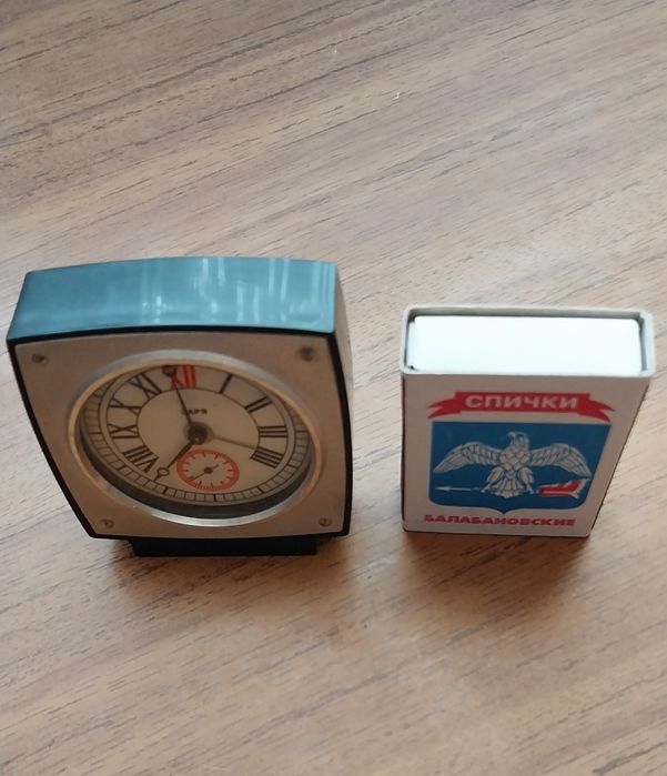 Продам будильник марки Заря