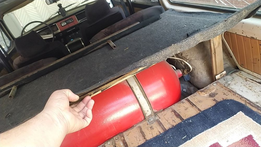 Волга газ 2402 универсал