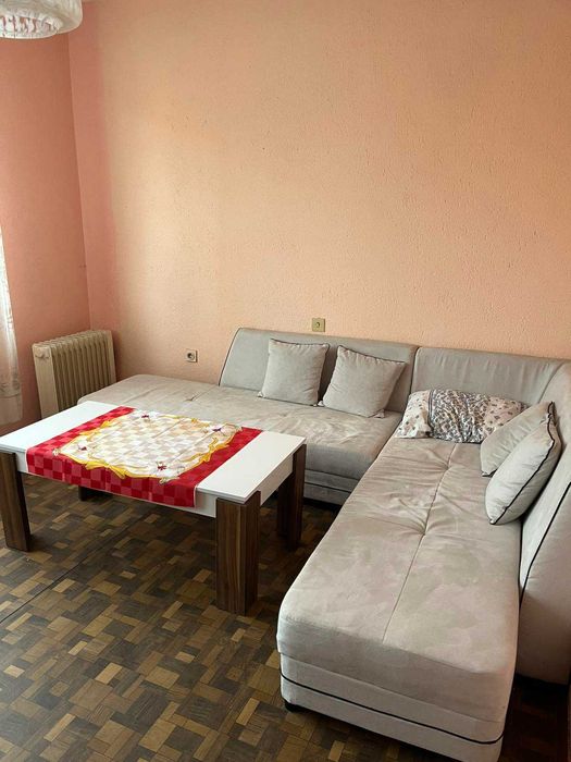 Четиристаен апартамент в кв.Овчарски,гр.Хасково