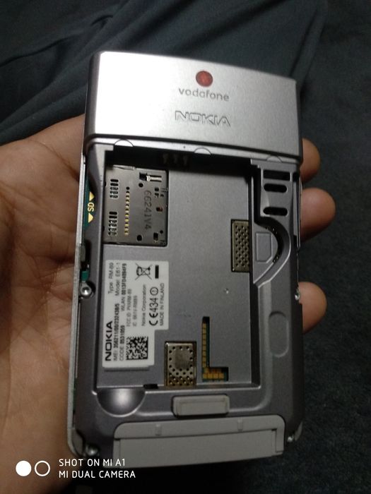 Vând tel vechi incomplet