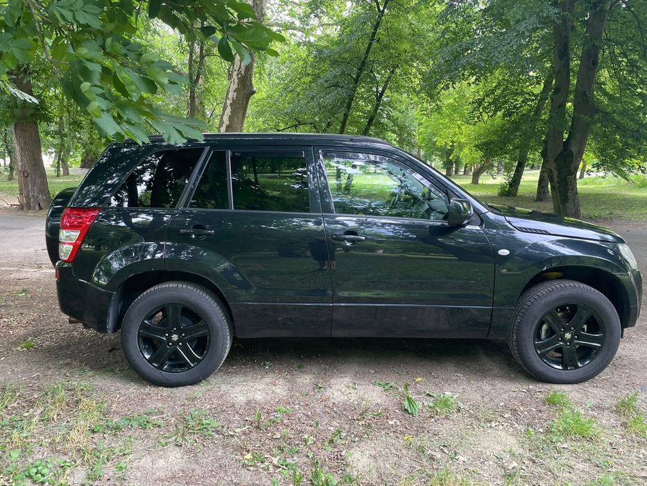 Vand Suzuki Grand Vitara 2.0 benzina