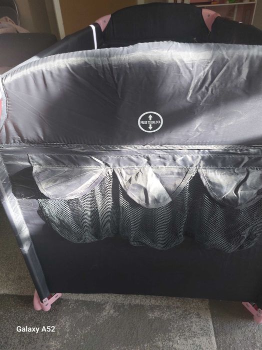 Кошара със смъкваща се преграда на 2 нива