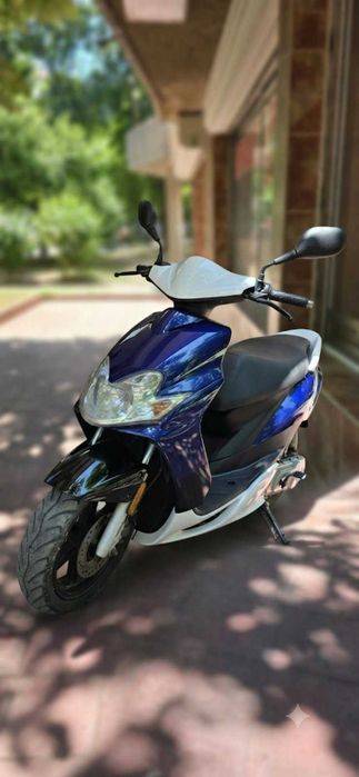 Скутер Yamaha Jog R