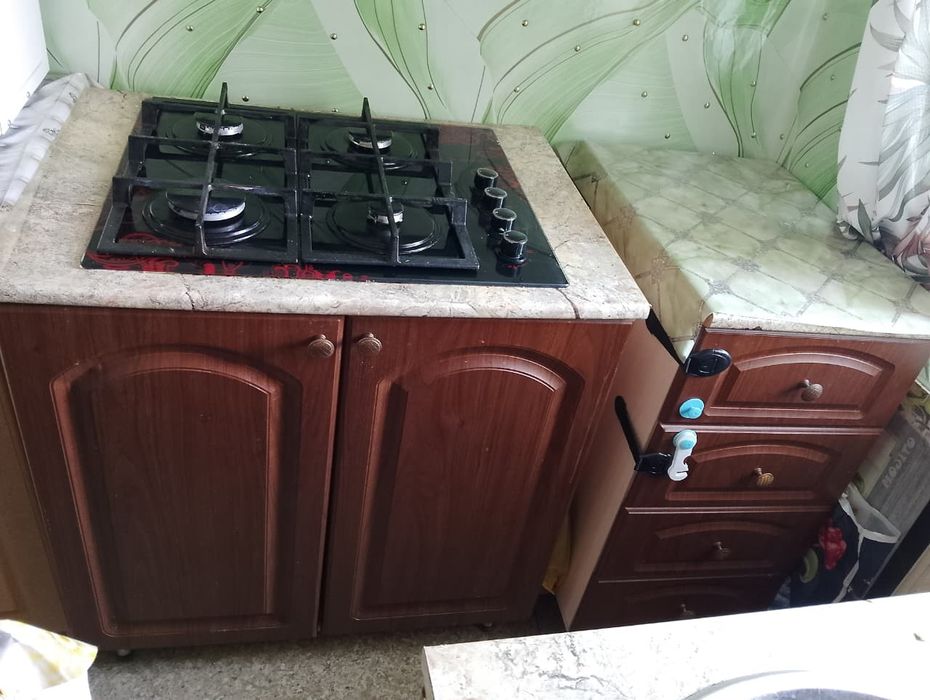 Продам кухонный гарнитур