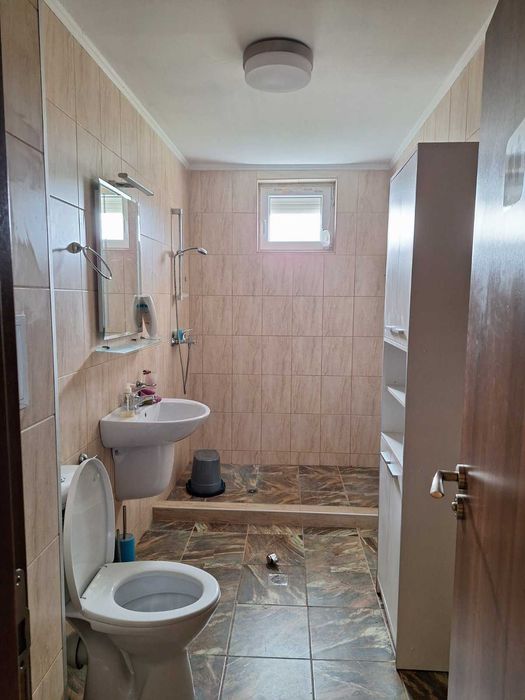 Продава се Къща в Каблешково - 480 кв.м за 730 €/кв.м - Снимка #7