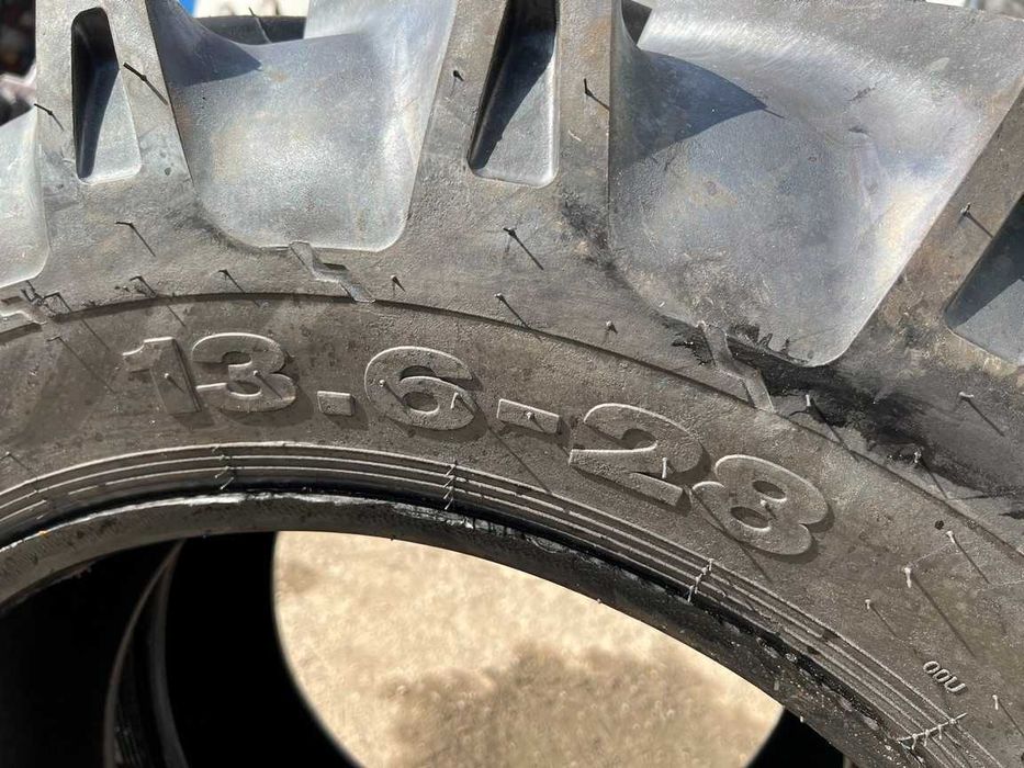 Cauciucuri 13.6-28 cu 8 pliuri noi marca OZKA cu garantie