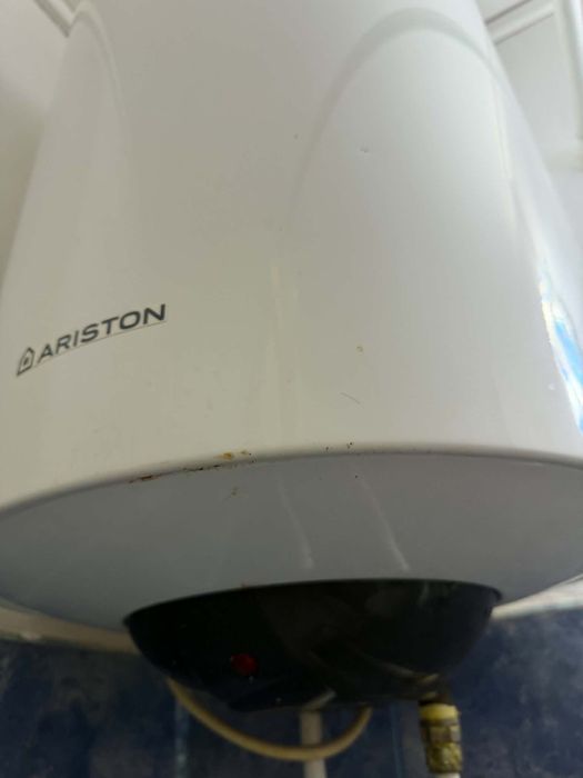 Boiler electric Ariston SG 80 R, 80L, 1500W, funcțional, demontat deoarece am montat centrală
