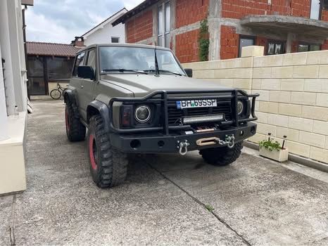 Nissan Patrol Y60 SLX Vand sau Schimb
