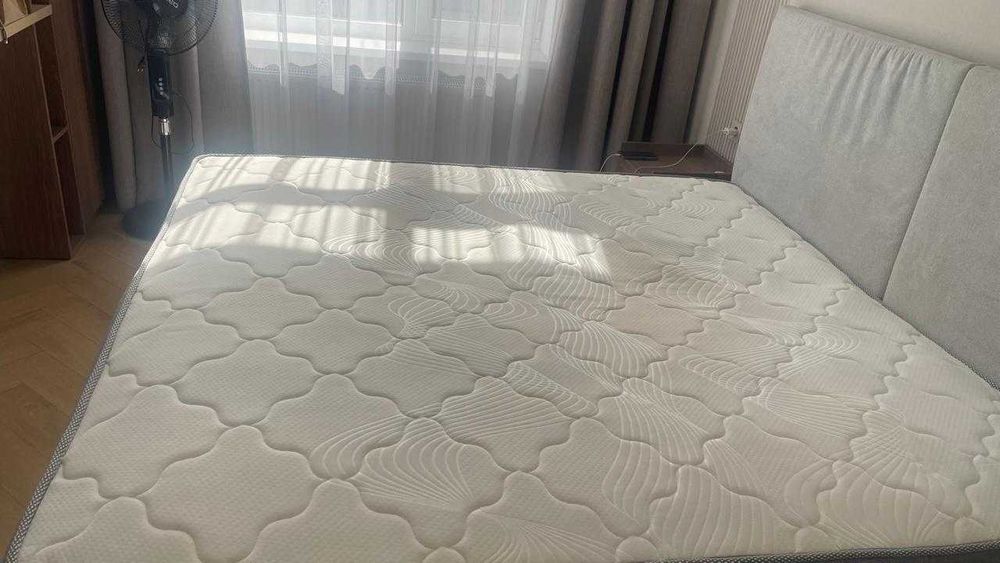 Кровать за 150тыс