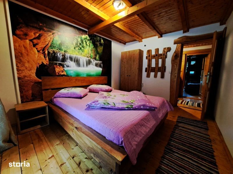 Cabana / Pensiune 9 dormitoare de vanzare, Valea Ierii,  Cluj