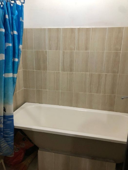 Kvartira sotiladi 3 xonali 7 qavatli dom 7-qavat