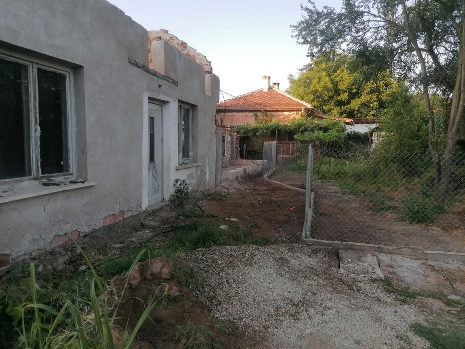 Къща в с. Брусен